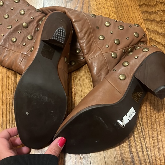 studded boots - Picture 2 of 4